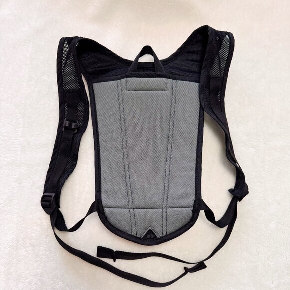 Camelbak Hydrobak Backpack Bag Red Grey Hydration Cycle Run Tube No Bladder - Picture 3 of 4